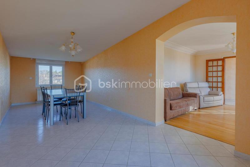 Appartement - 101 m² - 4 pièces