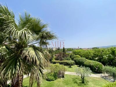 Appartement - 78 m² - 3 pièces