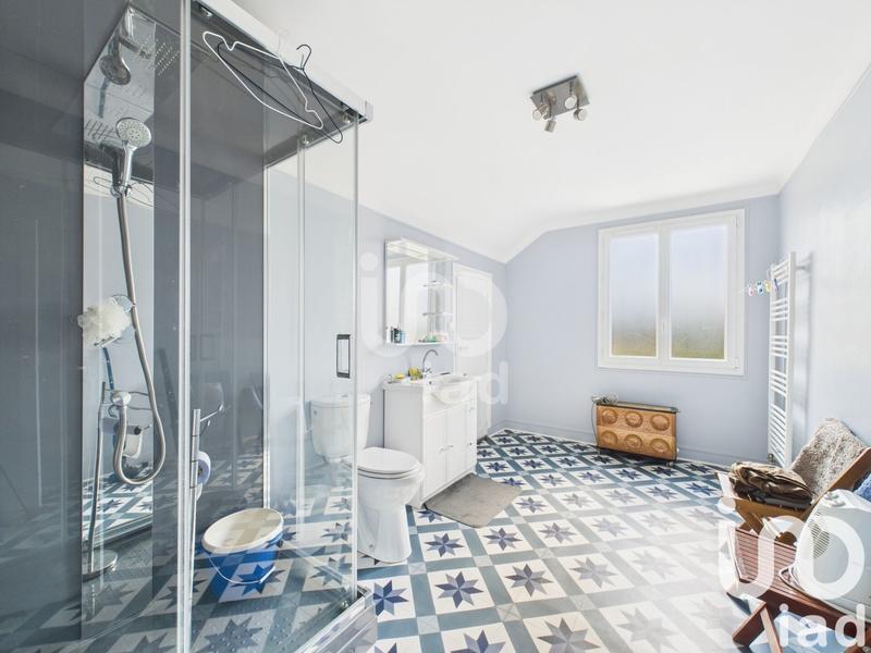 Maison - 85 m² - 5 pièces