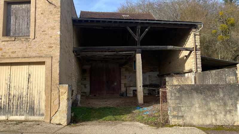 Maison de village - 207 m² - 7 pièces