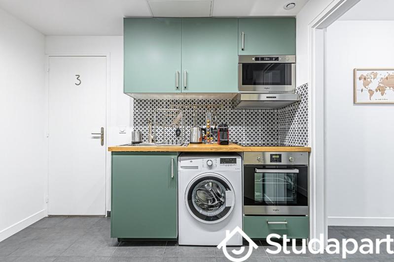 Chambre - 9 m² - 1 pièce