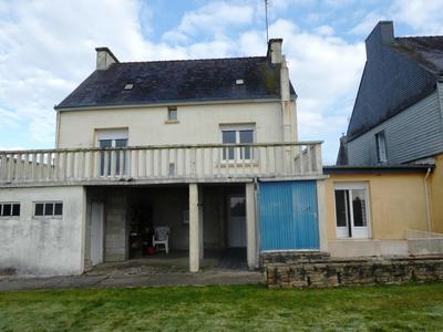 Maison - 134 m² - 8 pièces