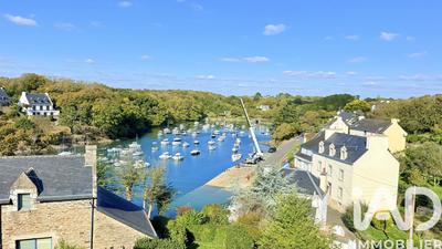 Maison - 215 m² - 7 pièces