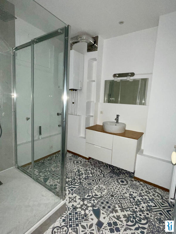 Appartement - 82 m² - 3 pièces