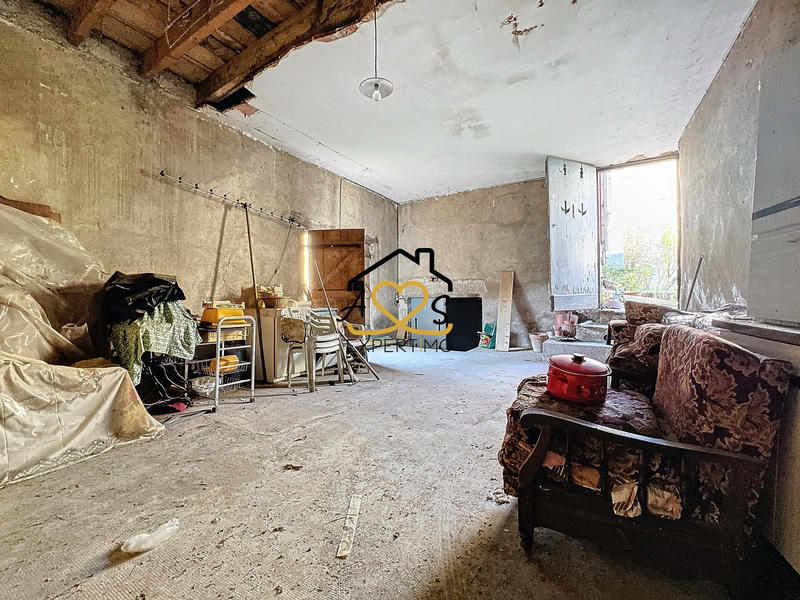 Maison - 143 m² - 7 pièces