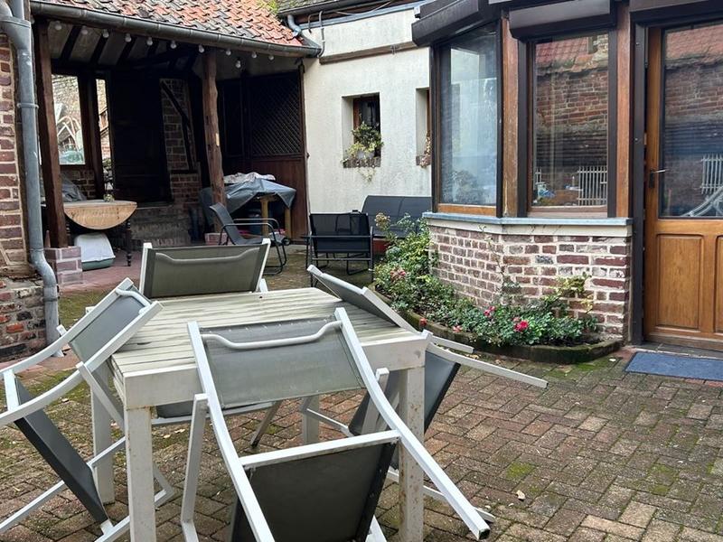 Maison traditionnelle - 137 m² - 7 pièces