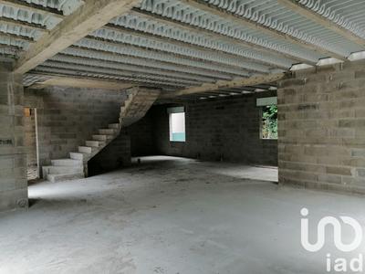 Maison - 183 m² - 8 pièces