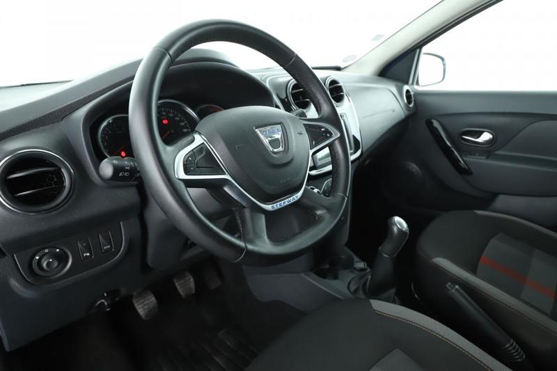 Dacia Sandero II 0.9 TCe Techroad 90 ch