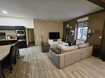 Maison de ville - 162 m² - 9 pièces