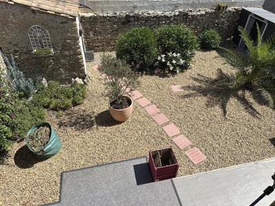 Maison en pierre - 92 m² - 4 pièces