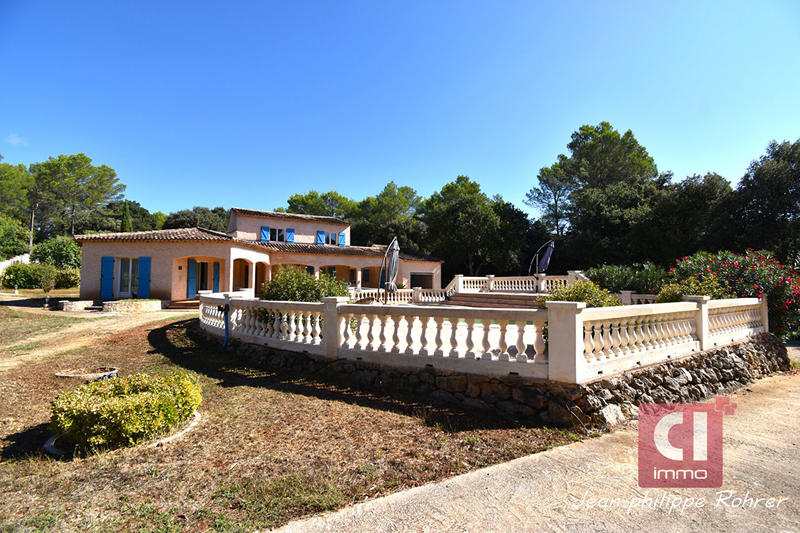 Maison - 183 m² - 5 pièces