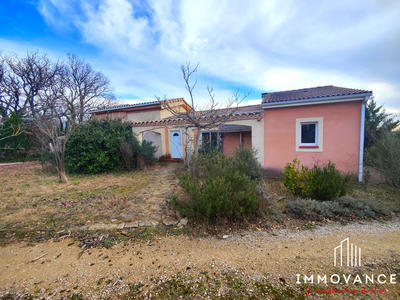 Maison traditionnelle - 133 m² - 7 pièces