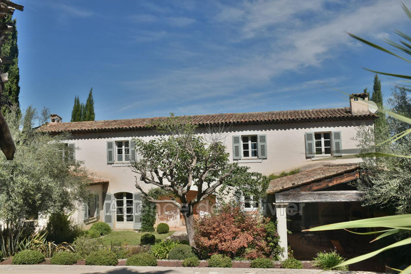 Bastide - 240 m² - 7 pièces