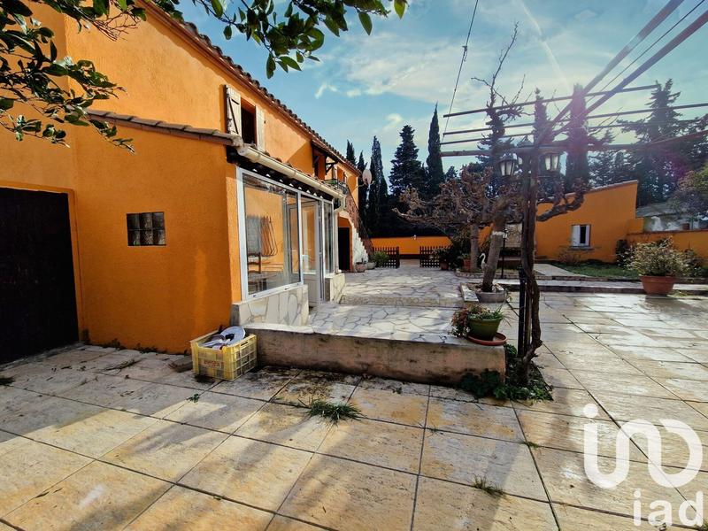 Maison - 215 m² - 6 pièces