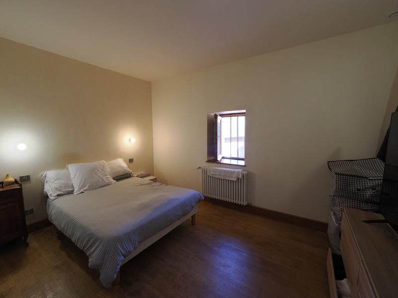 Maison - 344 m² - 15 pièces