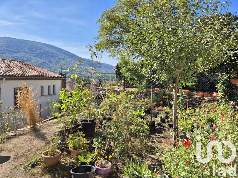 Maison - 232 m² - 8 pièces