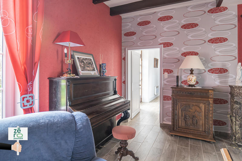 Maison - 200 m² - 6 pièces