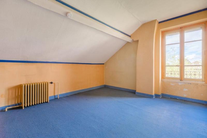 Maison - 146 m² - 8 pièces