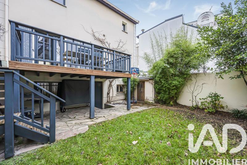 Maison - 178 m² - 8 pièces