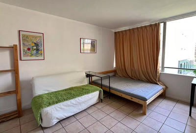 Studio - 25 m² - 1 pièce