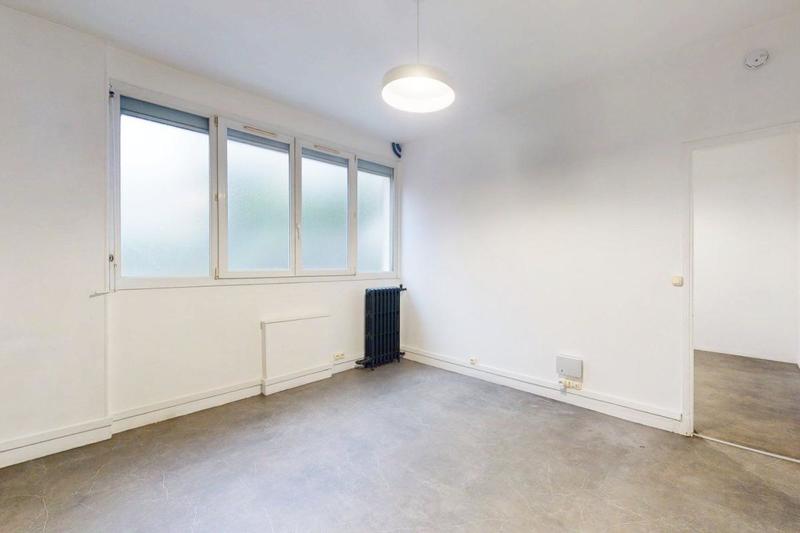 Local commercial - 43 m² - 1 pièce