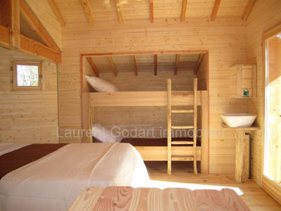 Maison - 282 m² - 12 pièces