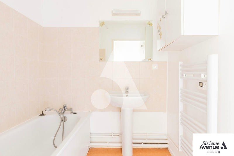 Appartement - 70 m² - 3 pièces