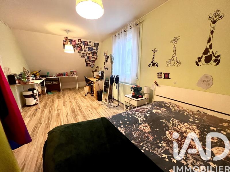 Maison - 145 m² - 7 pièces