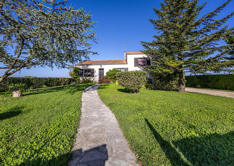 Maison - 128 m² - 4 pièces