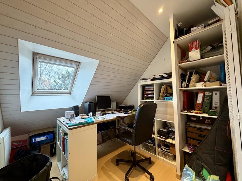 Maison - 137 m² - 7 pièces