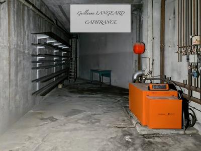 Bureau - 240 m² - 6 pièces