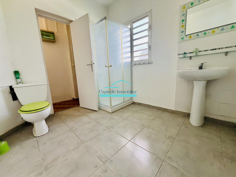 Maison - 182 m² - 8 pièces