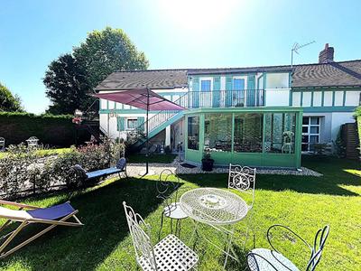 Maison - 132 m² - 8 pièces