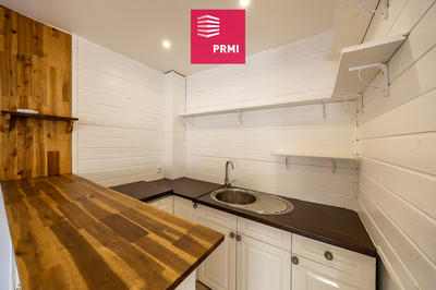 Local commercial - 42 m² - 2 pièces