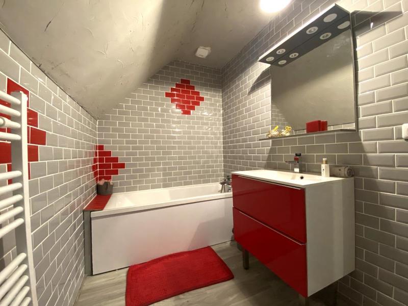 Maison ancienne - 142 m² - 8 pièces