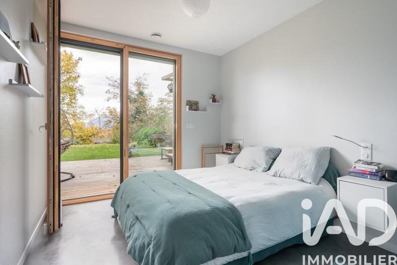 Maison - 156 m² - 8 pièces