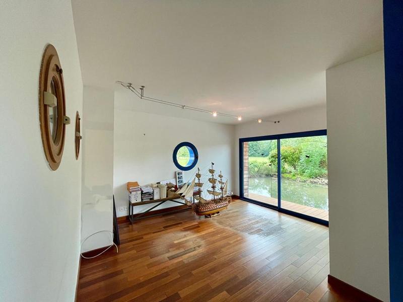 Maison - 172 m² - 6 pièces