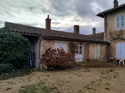 Maison - 250 m² - 12 pièces