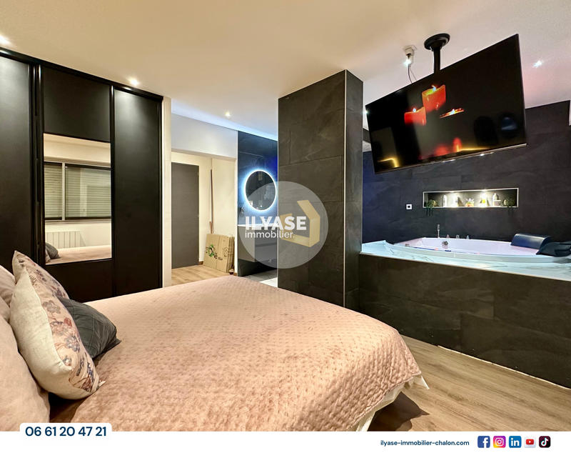 Appartement - 95 m² - 4 pièces