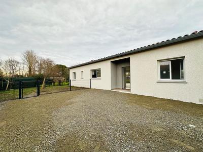 Maison - 120 m² - 4 pièces