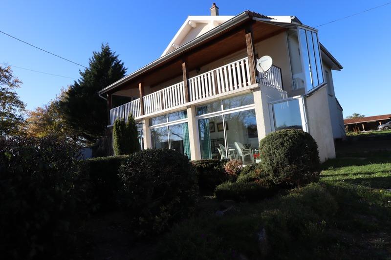 Maison - 143 m² - 4 pièces