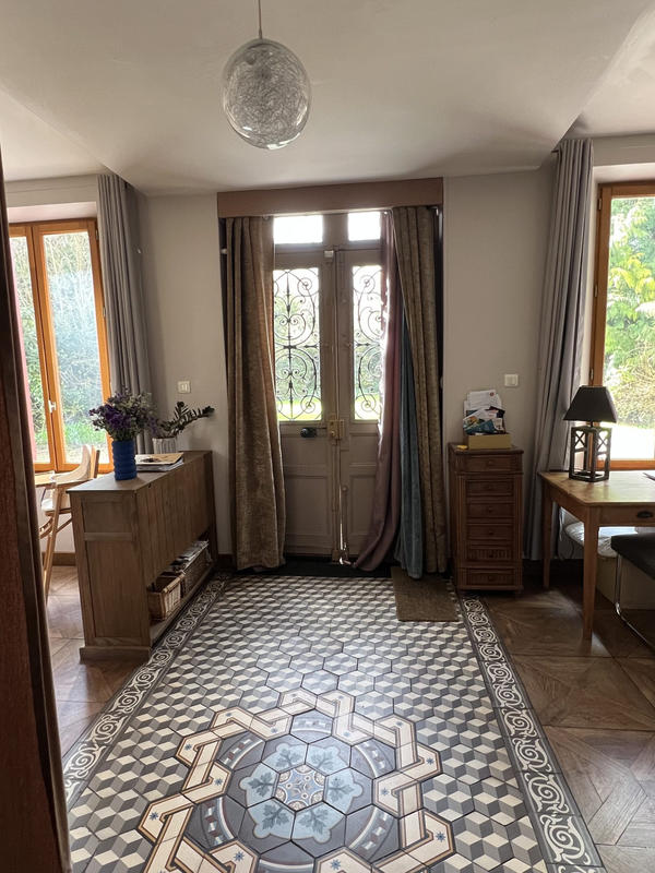 Maison ancienne - 248 m² - 7 pièces