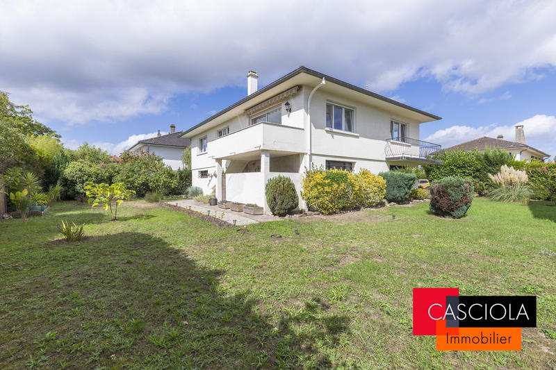 Maison - 133 m² - 6 pièces