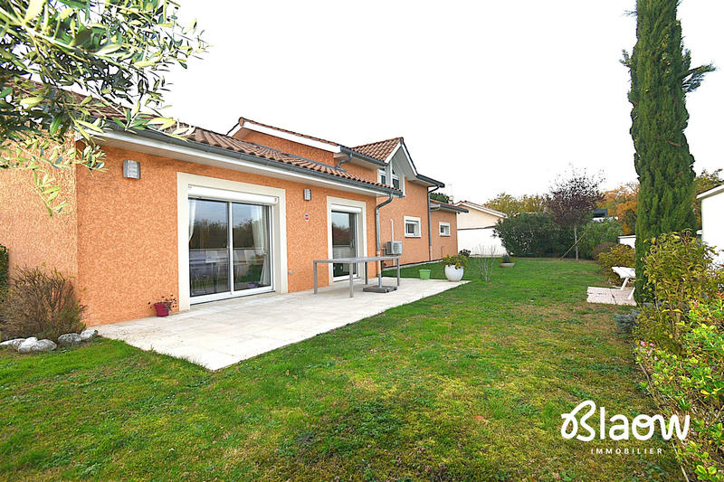 Maison - 144 m² - 5 pièces