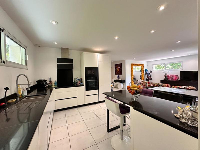 Maison - 150 m² - 7 pièces