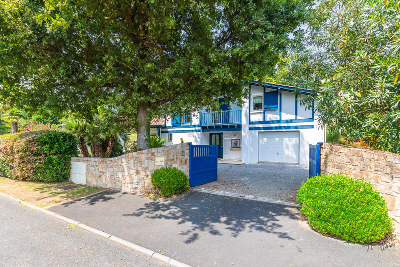 Maison - 148 m² - 6 pièces