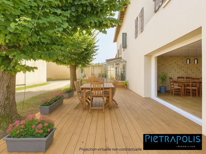 Maison - 269 m² - 7 pièces