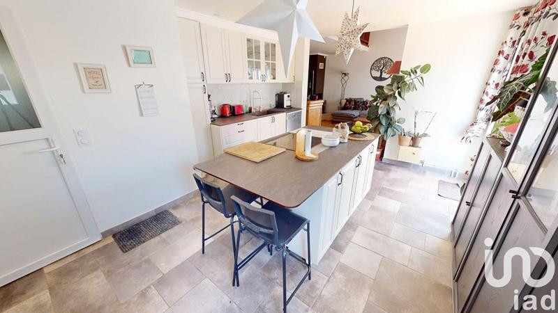 Maison - 148 m² - 8 pièces