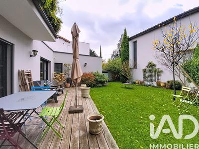 Maison - 144 m² - 5 pièces