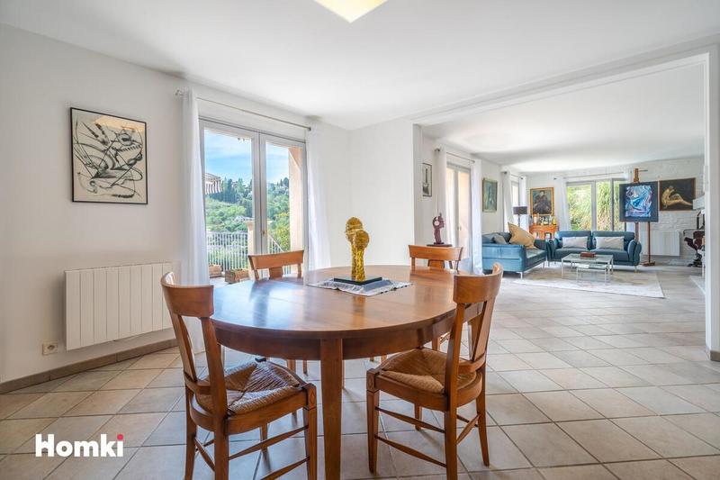 Villa - 135 m² - 6 pièces